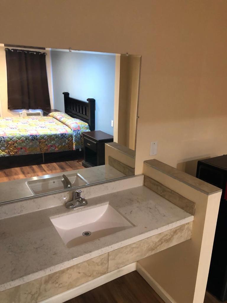 Star Motel Norwalk Ngoại thất bức ảnh